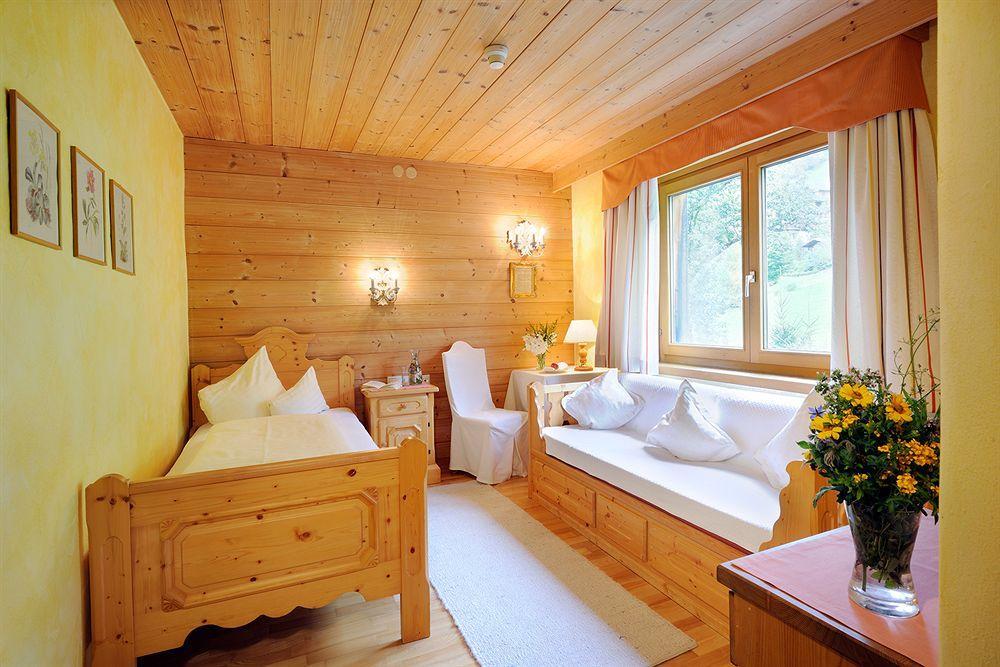Naturhotel Alpenrose Милщат Екстериор снимка