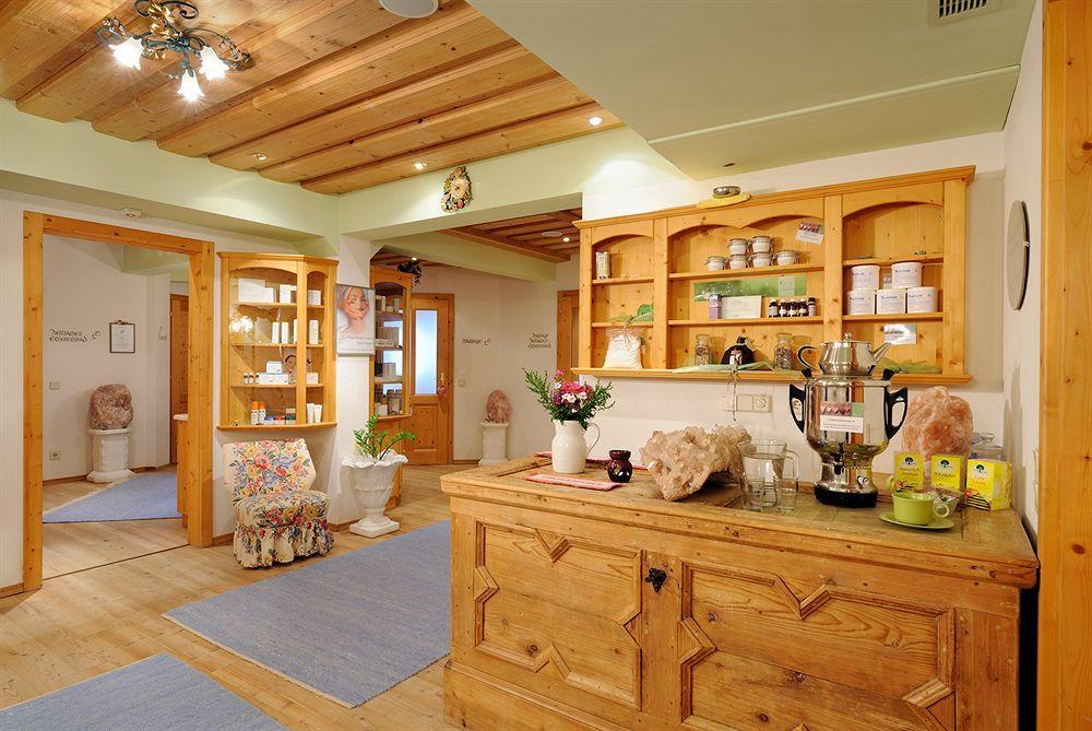 Naturhotel Alpenrose Милщат Екстериор снимка