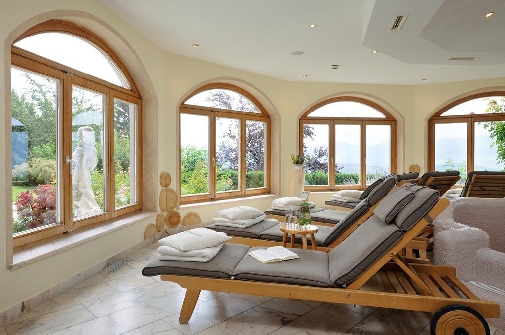 Naturhotel Alpenrose Милщат Екстериор снимка