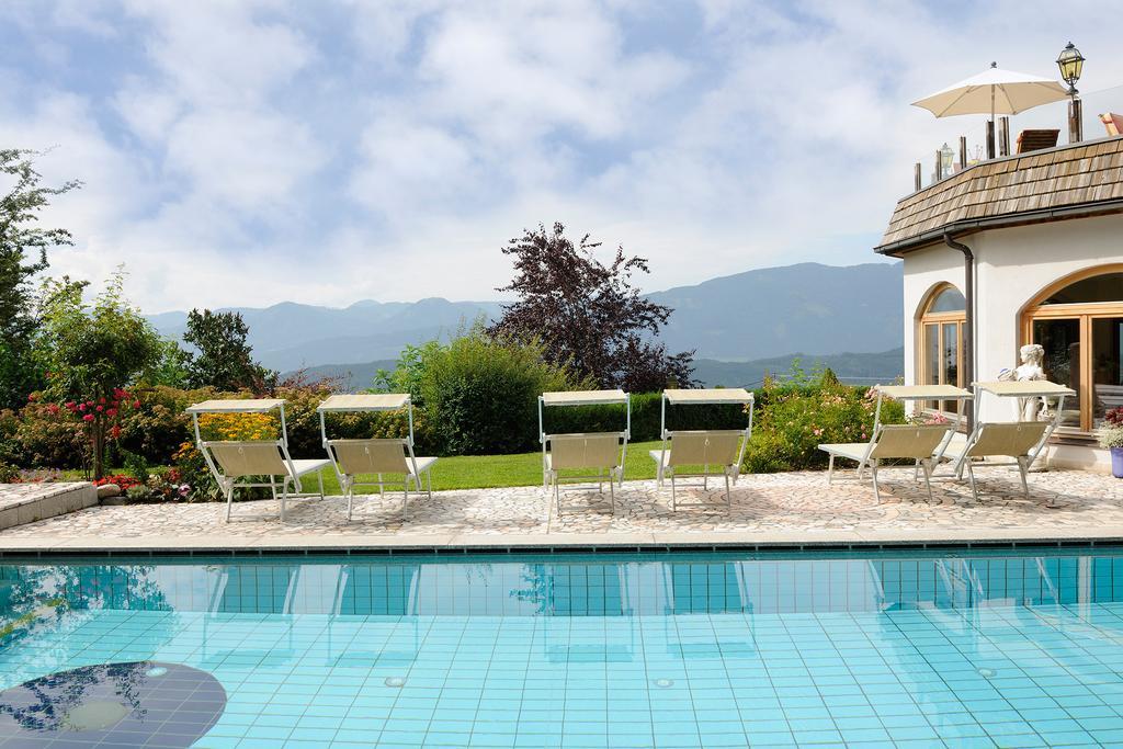 Naturhotel Alpenrose Милщат Екстериор снимка