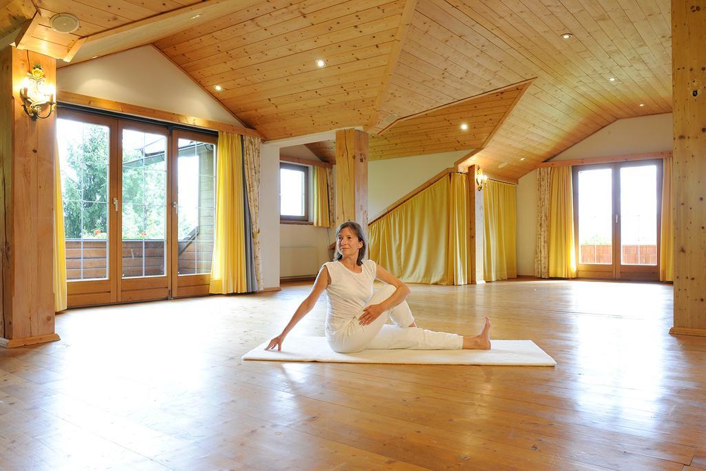 Naturhotel Alpenrose Милщат Екстериор снимка