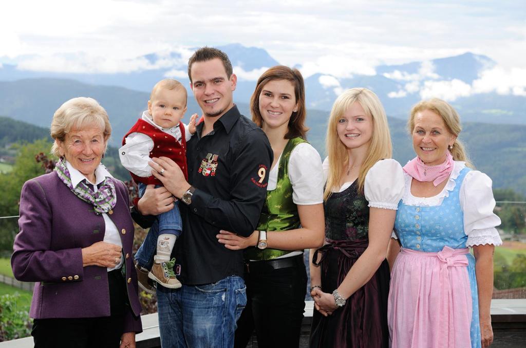 Naturhotel Alpenrose Милщат Екстериор снимка