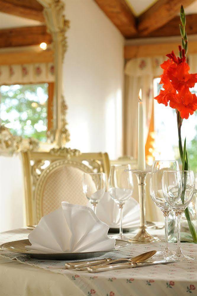 Naturhotel Alpenrose Милщат Екстериор снимка