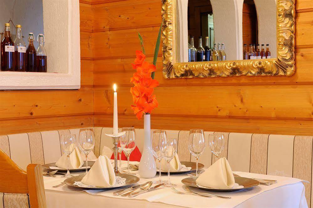 Naturhotel Alpenrose Милщат Екстериор снимка